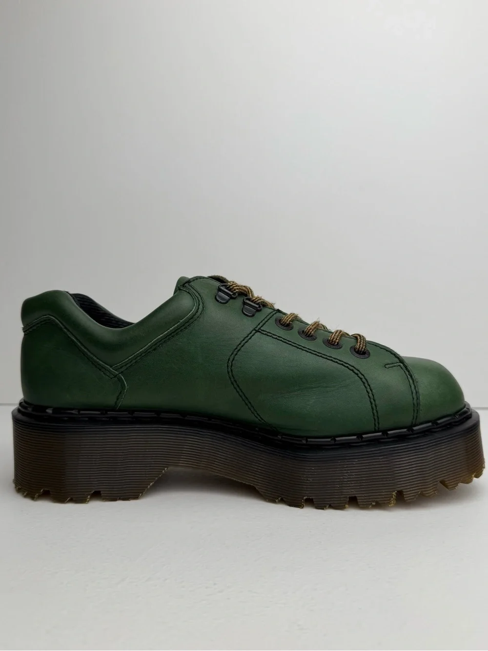 Vintage Dr. Martens England Green Envy Platform Oxfords UK 7